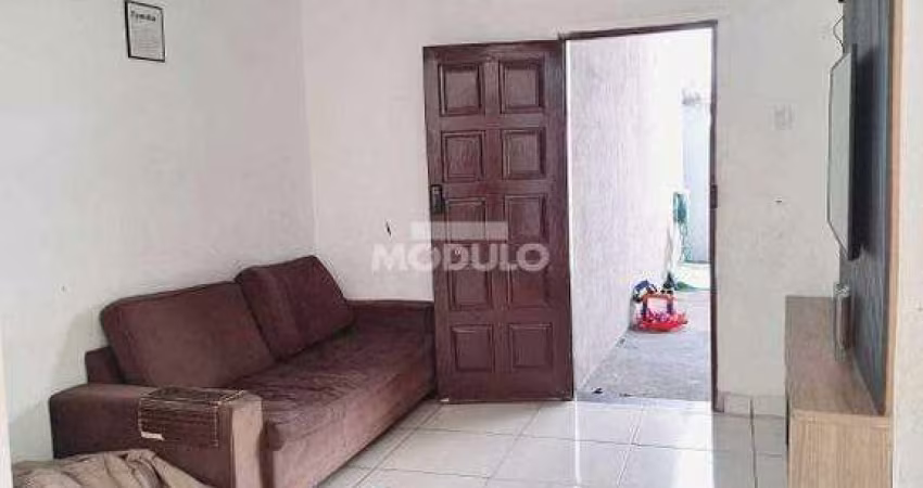 CASA RESIDENCIAL à venda, 2 quartos, 1 suíte, 2 vagas, LUIZOTE DE FREITAS - Uberlândia/MG