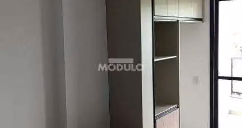APARTAMENTO para aluguel, 2 quartos, 1 suíte, 2 vagas, Daniel Fonseca - Uberlândia/MG