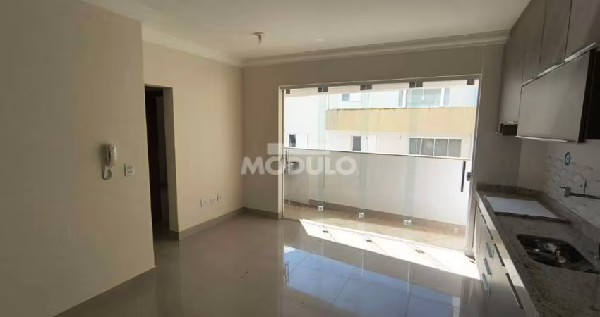 Apartamento residencial para locação bairro Tubalina com 2 quartos
