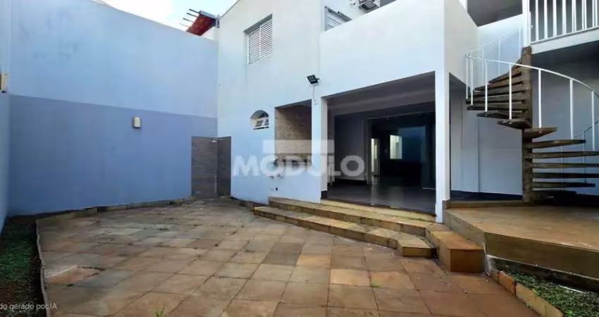Casa residencial/comercial para locação bairro Nossa Senhora Aparecida