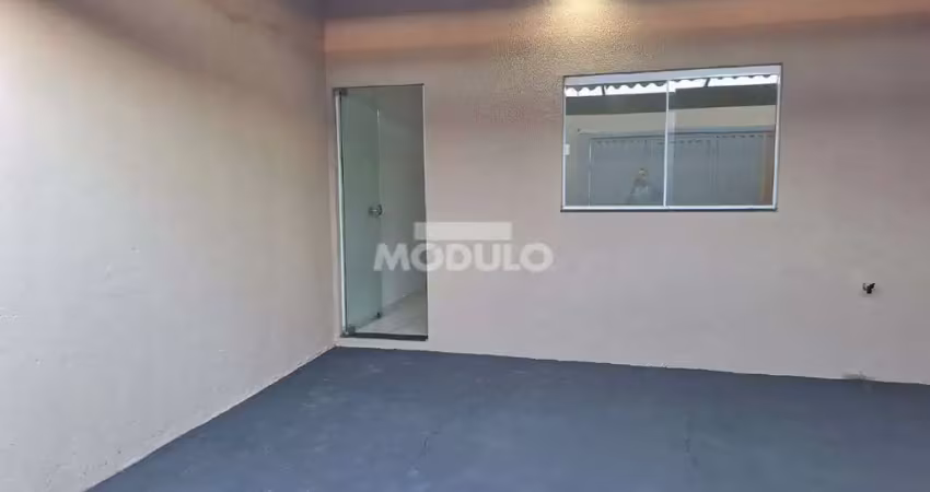 Casa residencial para locação bairro Jardim Ipanema com 2 quartos
