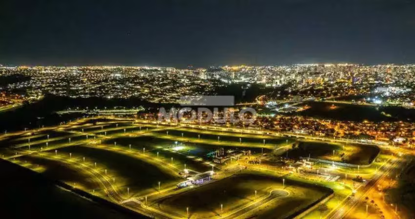Terreno em condomínio fechado à venda na Avenida das Copaibas, --, Gávea, Uberlândia