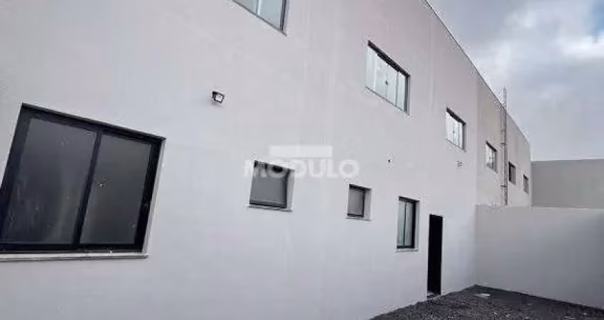 Barracão / Galpão / Depósito para alugar na Avenida Segismundo Pereira, --, Novo Mundo, Uberlândia