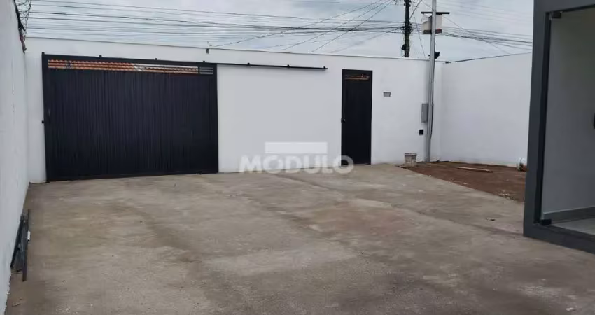 Casa residencial à venda, 3 quartos, 1 suíte, 4 vagas, shopping park - uberlândia/mg