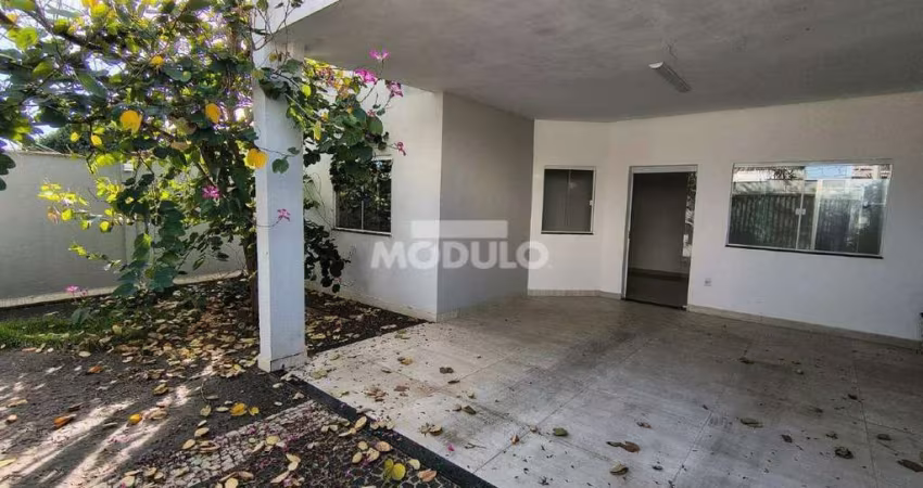 Casa residencial para locação bairro granada com 3 quartos