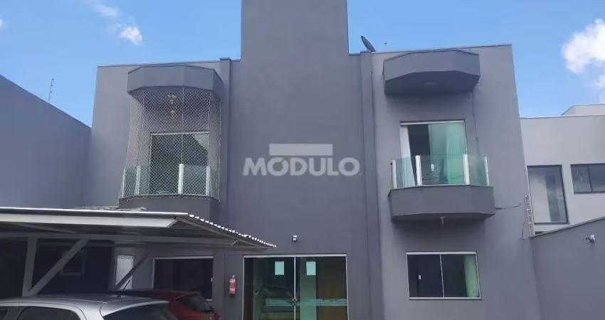 Apartamento à venda, 3 quartos, 1 suíte, 1 vaga, alto umuarama - uberlândia/mg