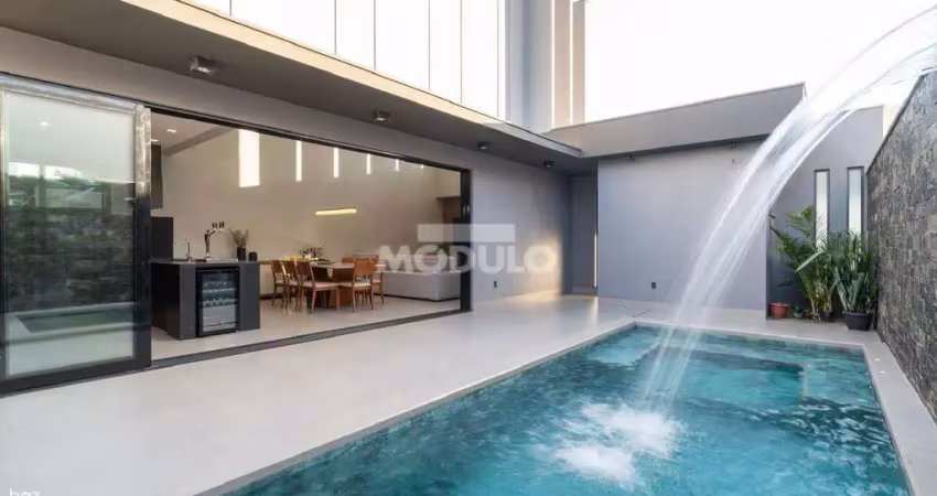 Casa condominio zona sul , todo montado com armarios , espaço gourmet completo