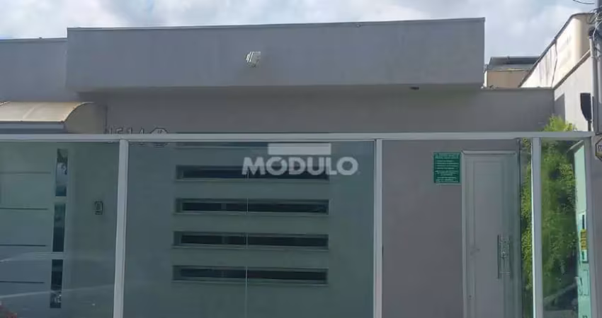 Casa comercial para alugar na Rua Bernardo Cupertino, --, Martins, Uberlândia