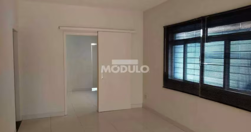 Casa comercial para alugar na Rua José Nonato Ribeiro, --, Cazeca, Uberlândia