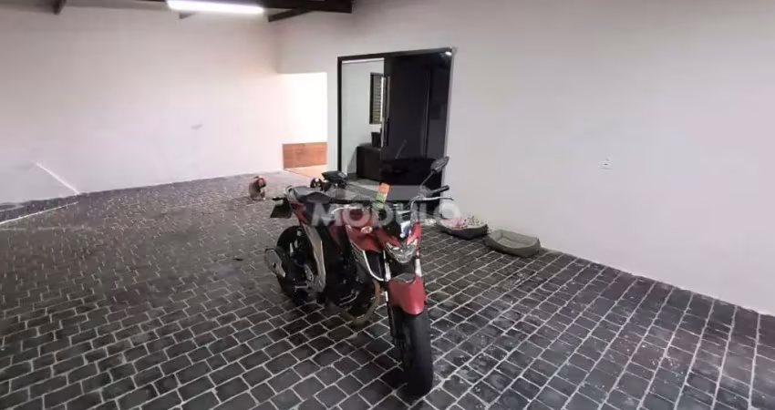 Casa residencial para locação, bairro laranjeiras com 3 quartos