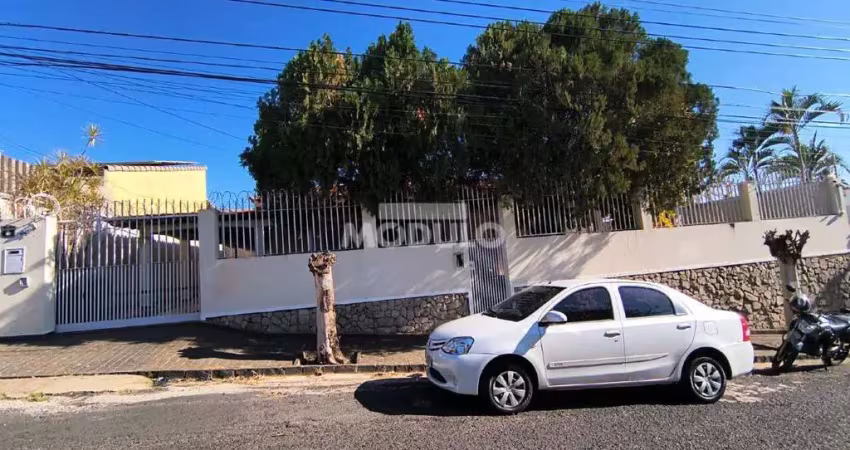Casa comercial/residencial para locação, bairro vigilato pereira com 4 quartos