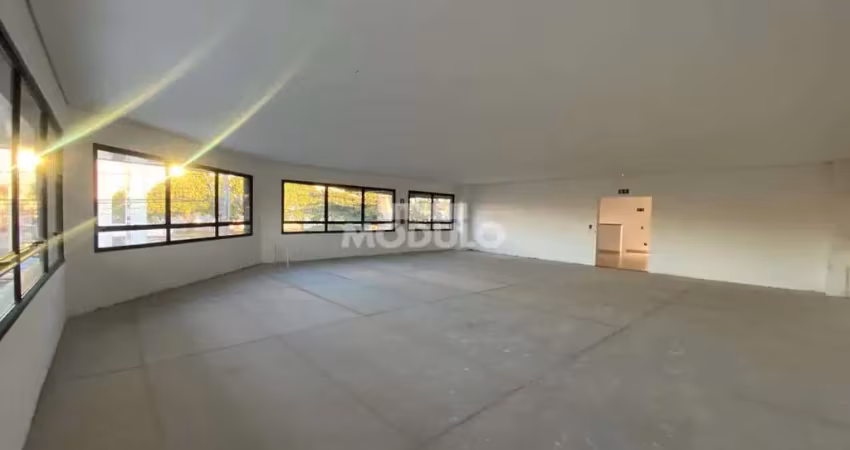 Sala comercial para alugar na Alameda Paulina Margonari, --, Jardim Karaíba, Uberlândia