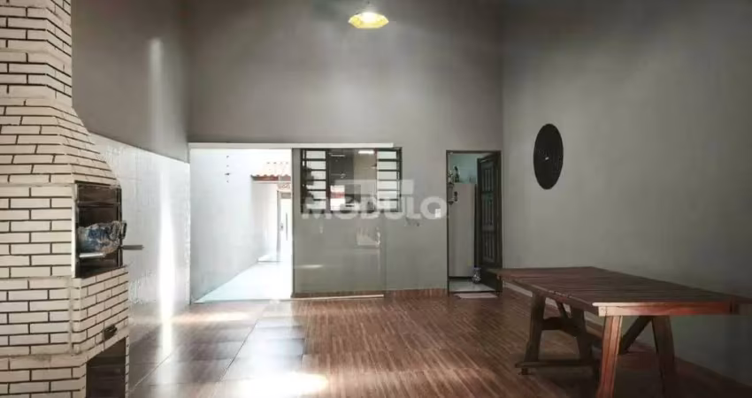 Casa residencial à venda, 3 quartos, 1 suíte, 2 vagas, santa rosa - uberlândia/mg