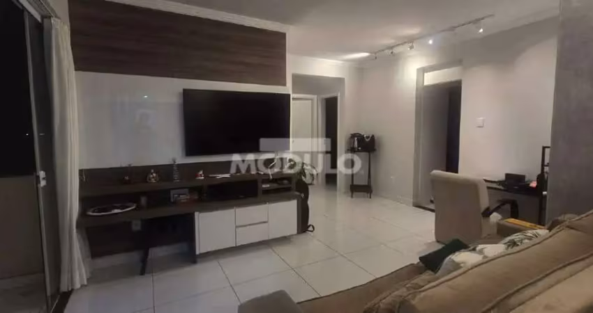 Apartamento à venda, 2 quartos, 1 suíte, 2 vagas, santa mônica - uberlândia/mg