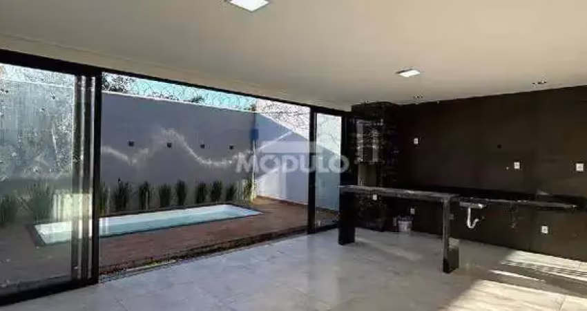 Casa residencial à venda, 3 quartos, 2 suítes, 2 vagas, jardim inconfidencia - uberlândia/mg
