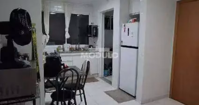 Apartamento com 2 quartos à venda na Rua Antônio Rodrigues Serralha, --, Saraiva, Uberlândia