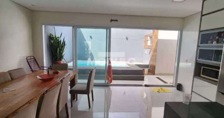 Casa residencial à venda, 3 quartos, 3 suítes, novo mundo - uberlândia/mg