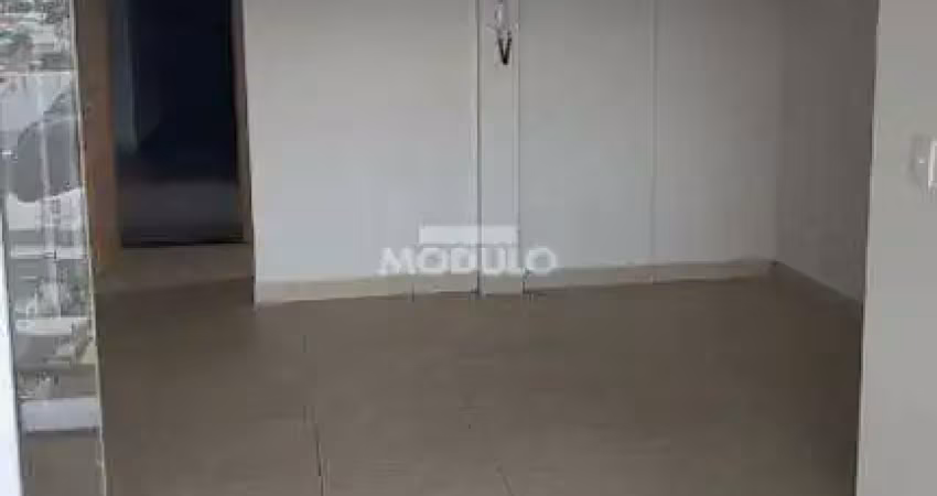 Apartamento à venda, 3 quartos, 1 suíte, 1 vaga, presidente roosevelt - uberlândia/mg