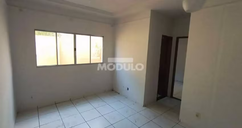 Apartamento para locação no chácaras tubalina e quartel