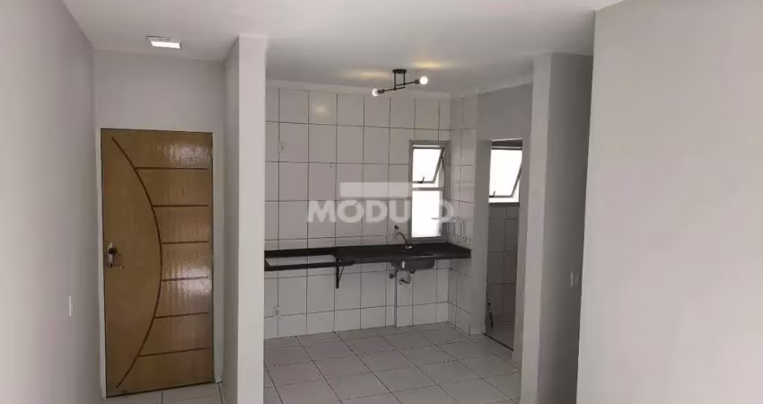 Apartamento à venda, 3 quartos, 1 suíte, 1 vaga, jardim holanda - uberlândia/mg