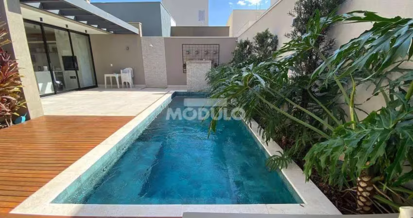 Casa de condomínio à venda, 3 quartos, 3 suítes, 4 vagas, novo mundo - uberlândia/mg