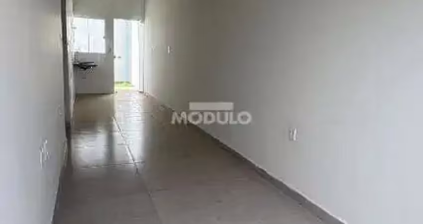 Casa residencial à venda, 3 quartos, 1 suíte, 1 vaga, jardim sucupira - uberlândia/mg