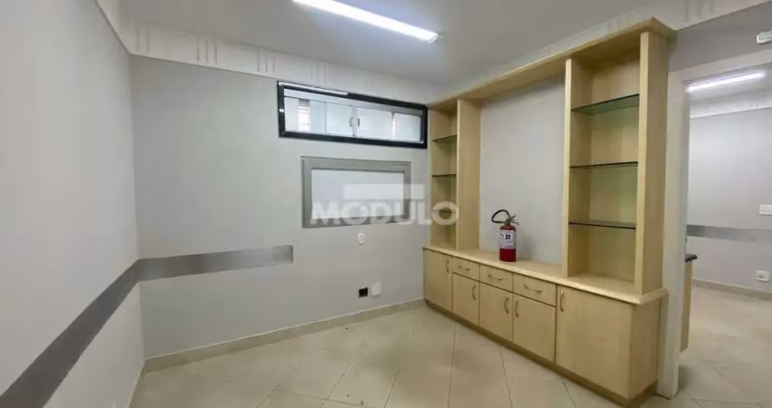 Casa à venda na Rua Quintino Bocaiúva, --, Centro, Uberlândia