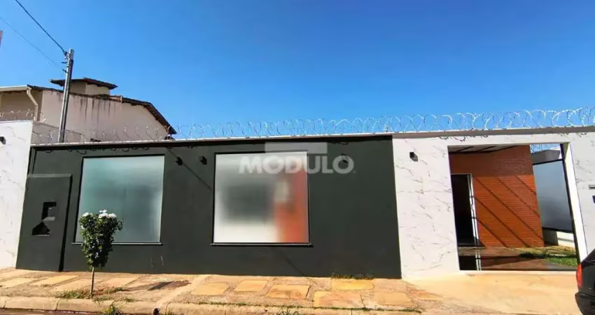 Casa comercial para alugar na Rua Eduardo Marquez, --, Martins, Uberlândia