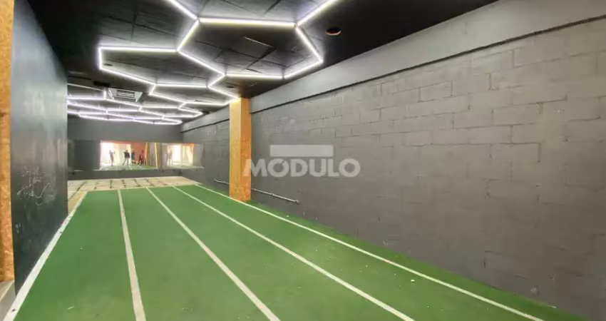 Sala comercial para locação no bairro granja marileusa.