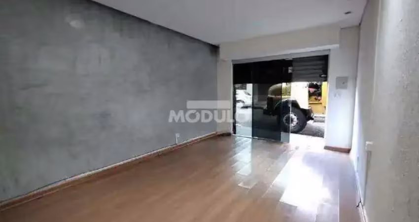 Ponto comercial para alugar na Rua Cruzeiro dos Peixotos, --, Centro, Uberlândia