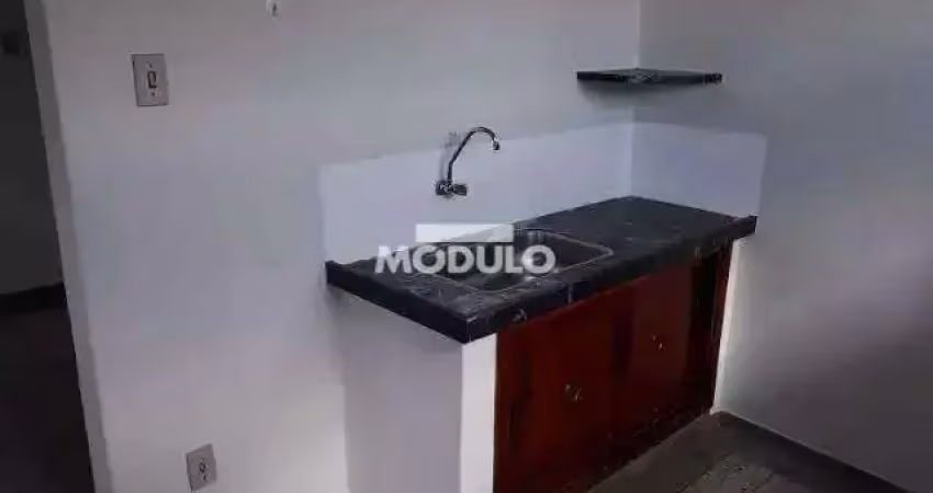 Apartamento para locação no bairro nossa senhora aparecida.