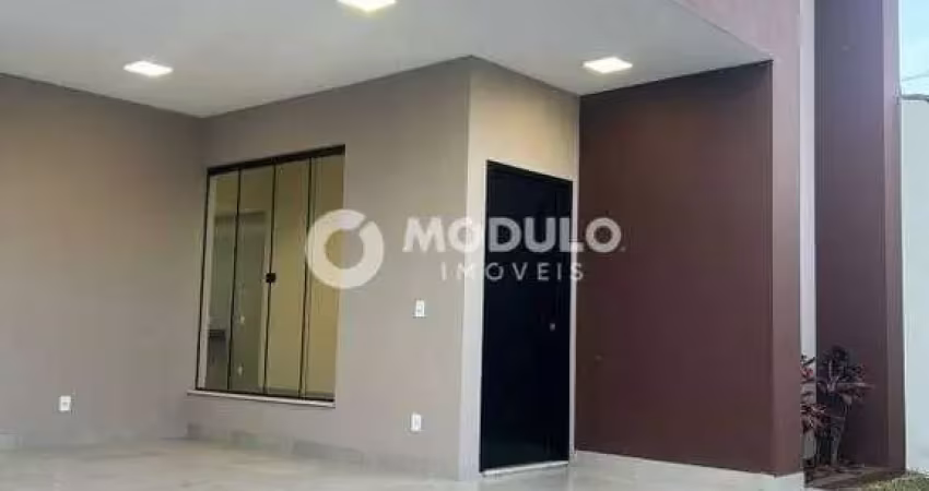 Casa residencial em uberlândia – planalto, zona oeste | 143 m² de área interna em terreno de 240 m²