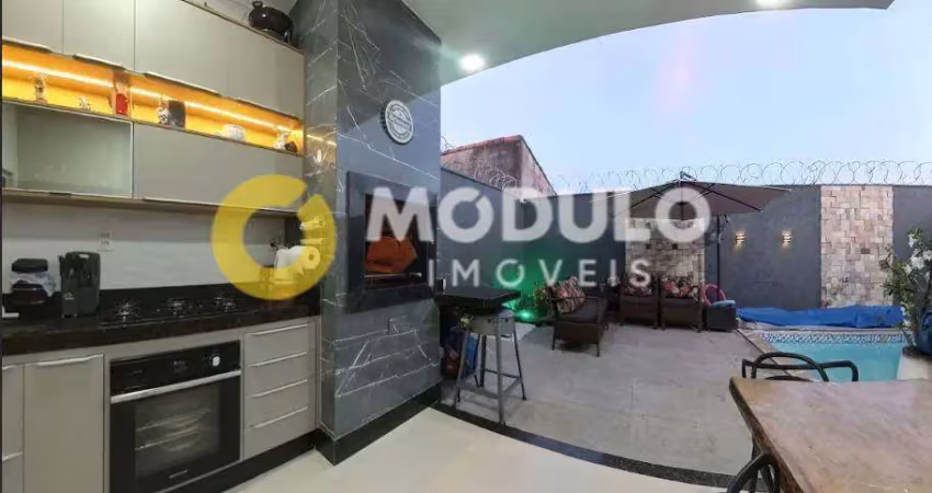 Casa residencial à venda, 3 quartos, 1 suíte, 2 vagas, jardim patricia - uberlândia/mg