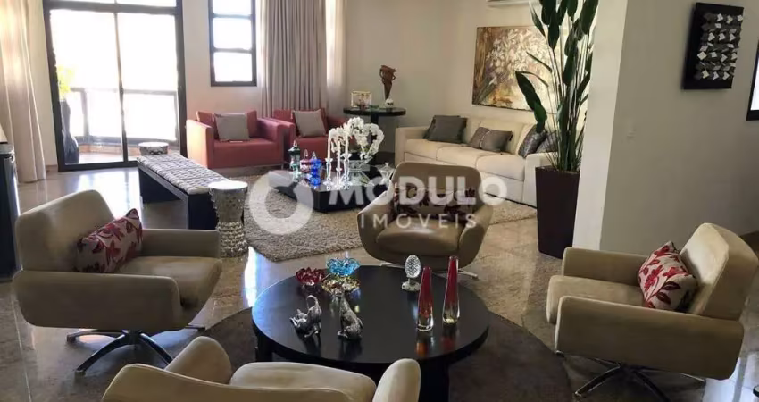 Apartamento mobiliado à venda, 4 quartos, 2 suítes, 3 vagas, centro - uberlândia/mg