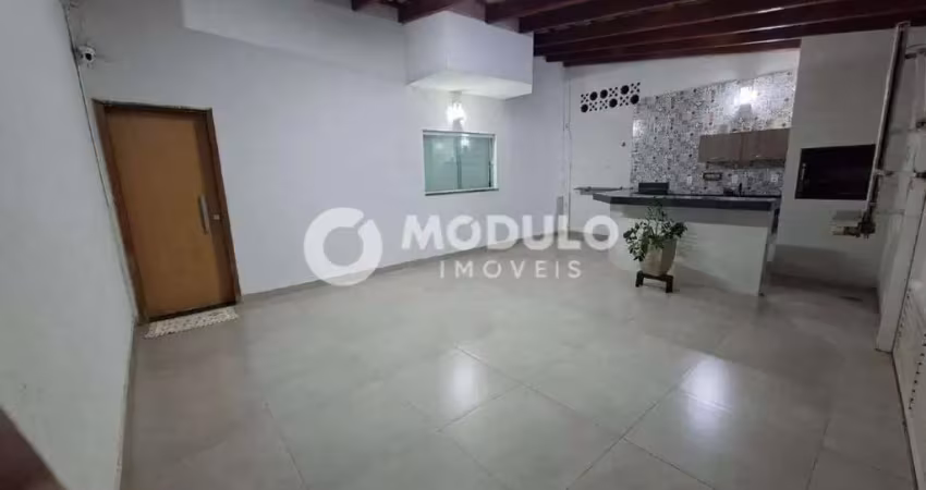 Casa à venda na Rua Antenor Ferreira Carrijo, --, Vigilato Pereira, Uberlândia