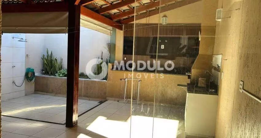 Casa condominio terra nova 1, 2 quartos, suite, espaço gourmet