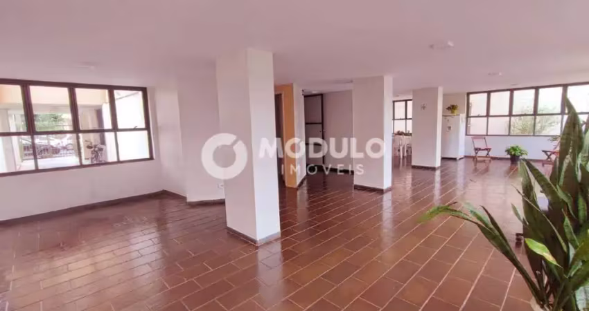 Apartamento com 2 quartos à venda na cesario alvim, --, Centro, Uberlândia