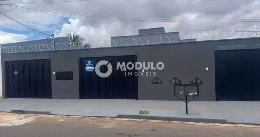 Casa residencial à venda, 2 quartos, 1 suíte, 2 vagas, panorama - uberlândia/mg