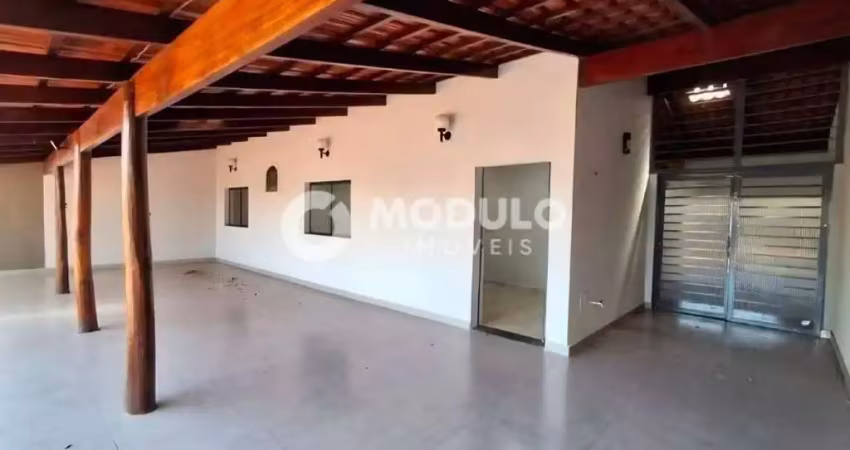 Casa residencial disponível para locação no saraiva.