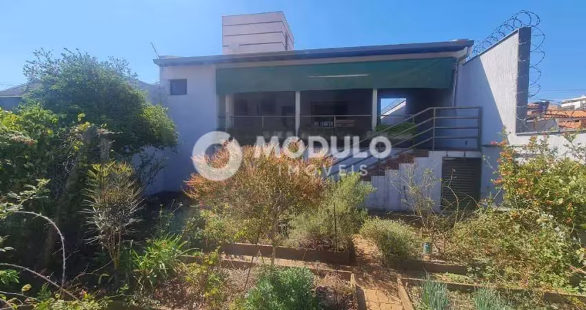 Casa residencial à venda, 3 quartos, 1 suíte, 3 vagas, vigilato pereira - uberlândia/mg