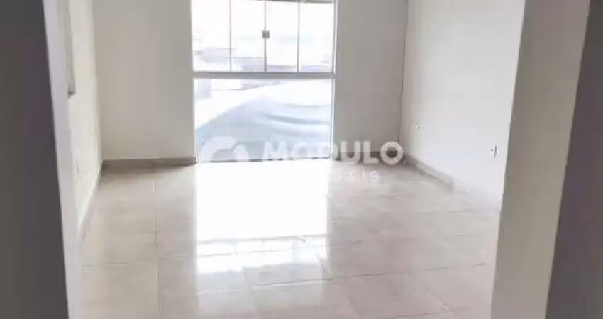 Barracão / Galpão / Depósito para alugar na Avenida Tonico Rezende, --, Jardim Europa, Uberlândia