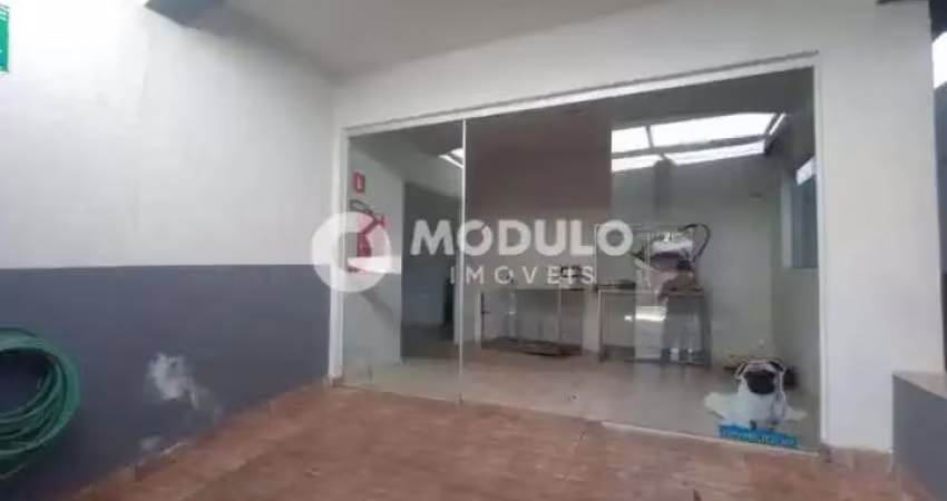 Casa para alugar na Avenida César Finotti, --, Santa Mônica, Uberlândia