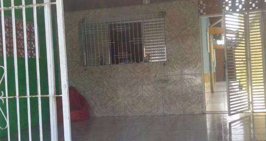 Casa à venda, 63 m² por R$ 299.900,00 - Itaóca - Mongaguá/SP