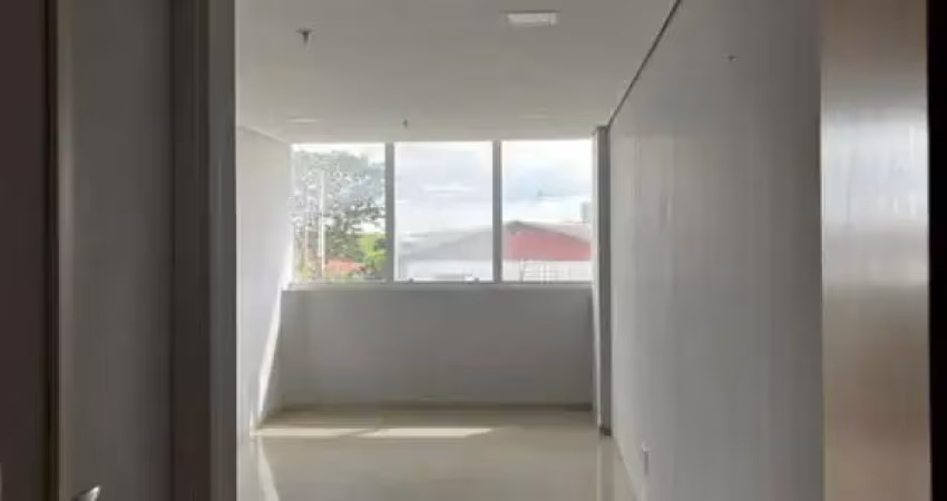 Casa comercial à venda na Avenida Marechal Castelo Branco, Porenquanto, Teresina