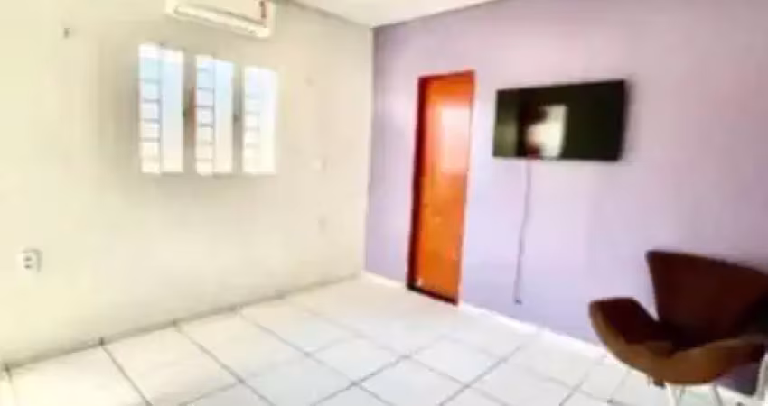 Casa com piscina - 3 quartos no conjunto frei damião, bairro gurupi