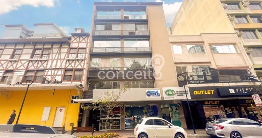 Salas Comerciais 115m² no Centro!