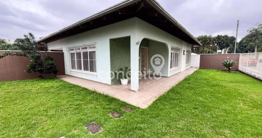 Casa Semimobiliada 3 Dormitórios e 2 Vagas na Velha!