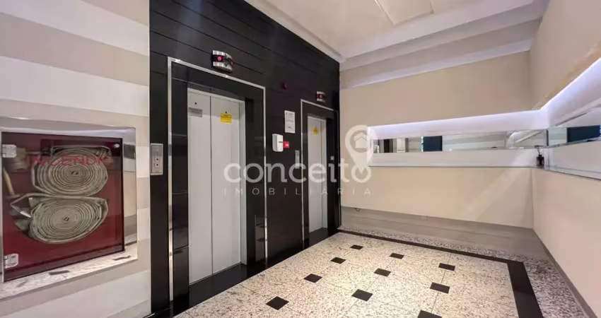 Casa comercial com 1 sala para alugar no Centro, Blumenau 