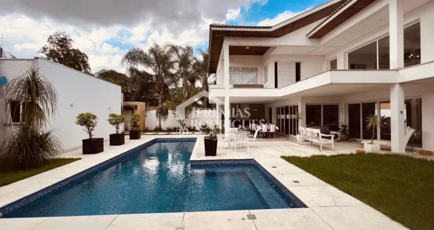 Casa com 6 quartos, 500 m² - Taubaté Village - Taubaté/SP
