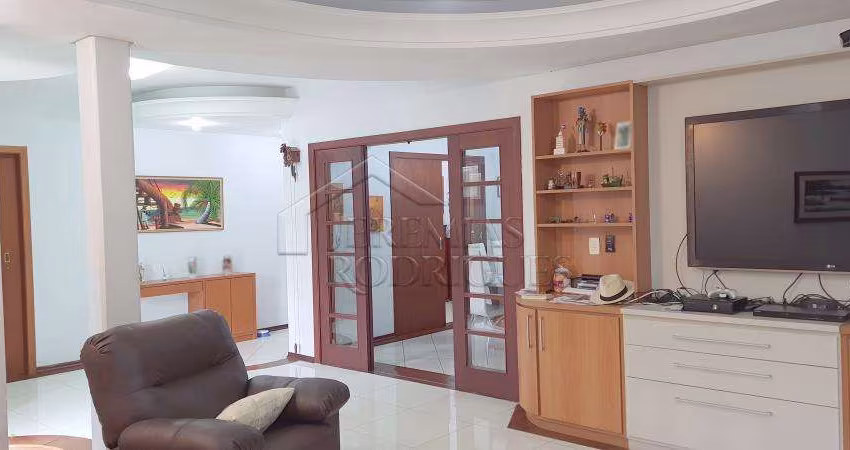 Casa Condomínio em Taubaté